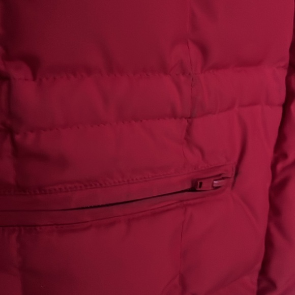 Tommy Hilfiger Down Short  Red Puffer Jacket - Picture 8 of 8